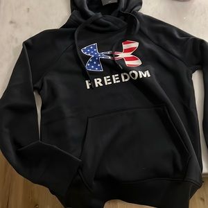 Womens underarmour black hoodie